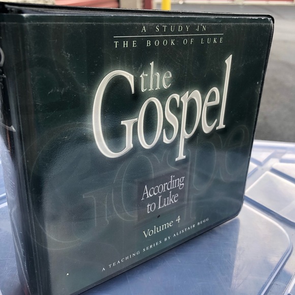 bible Other - The Gospel According to St Luke: Volume 4